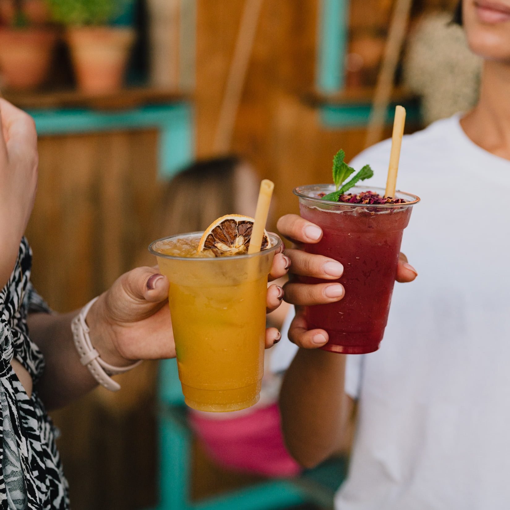 lemoniady_basen_beachbar